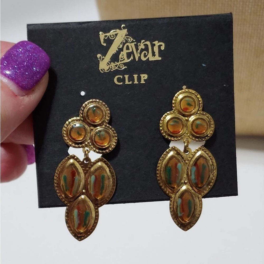 TRESKA Iridescent Brown dangle clip earrings new!!!